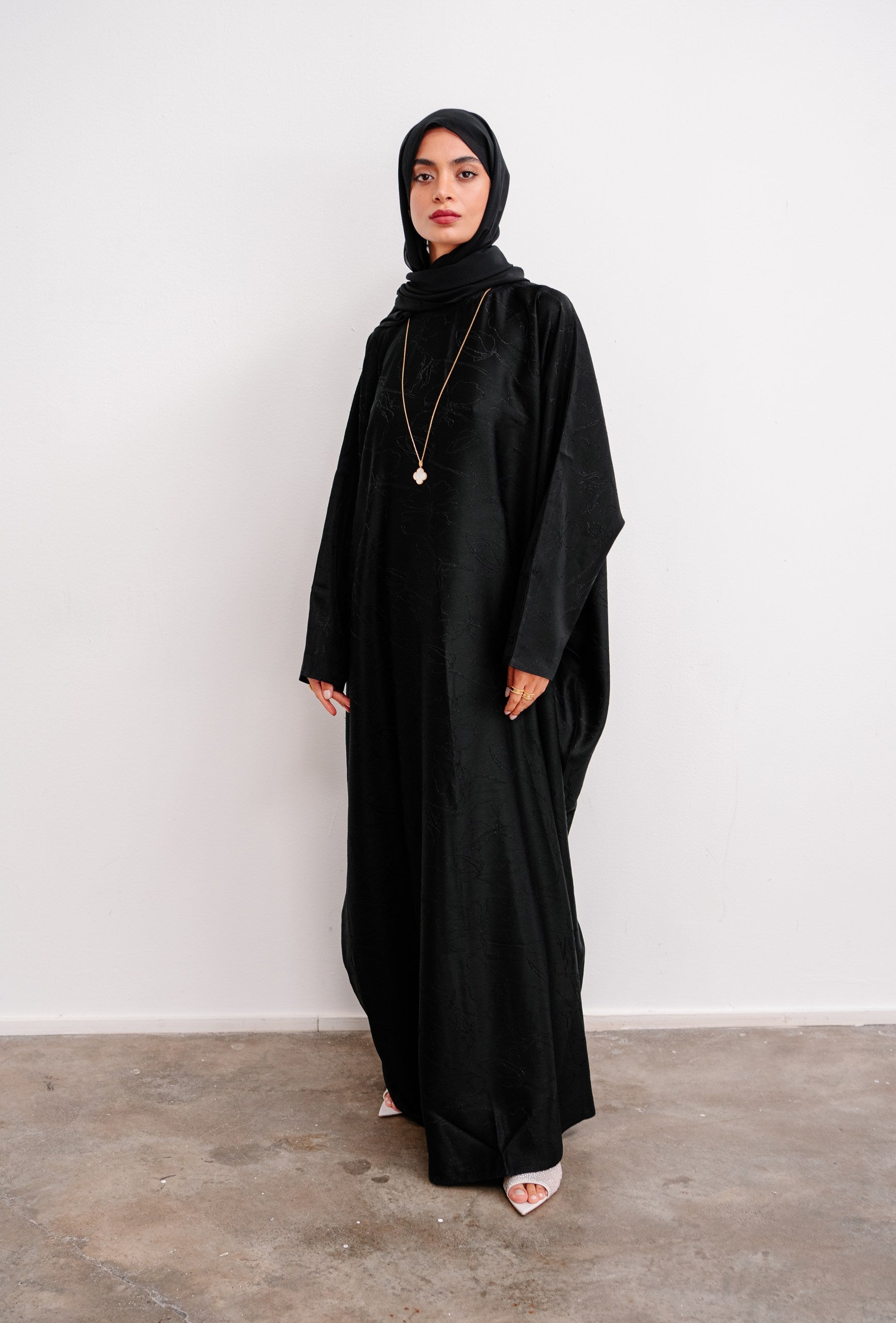 QAMAR Butterfly Abaya