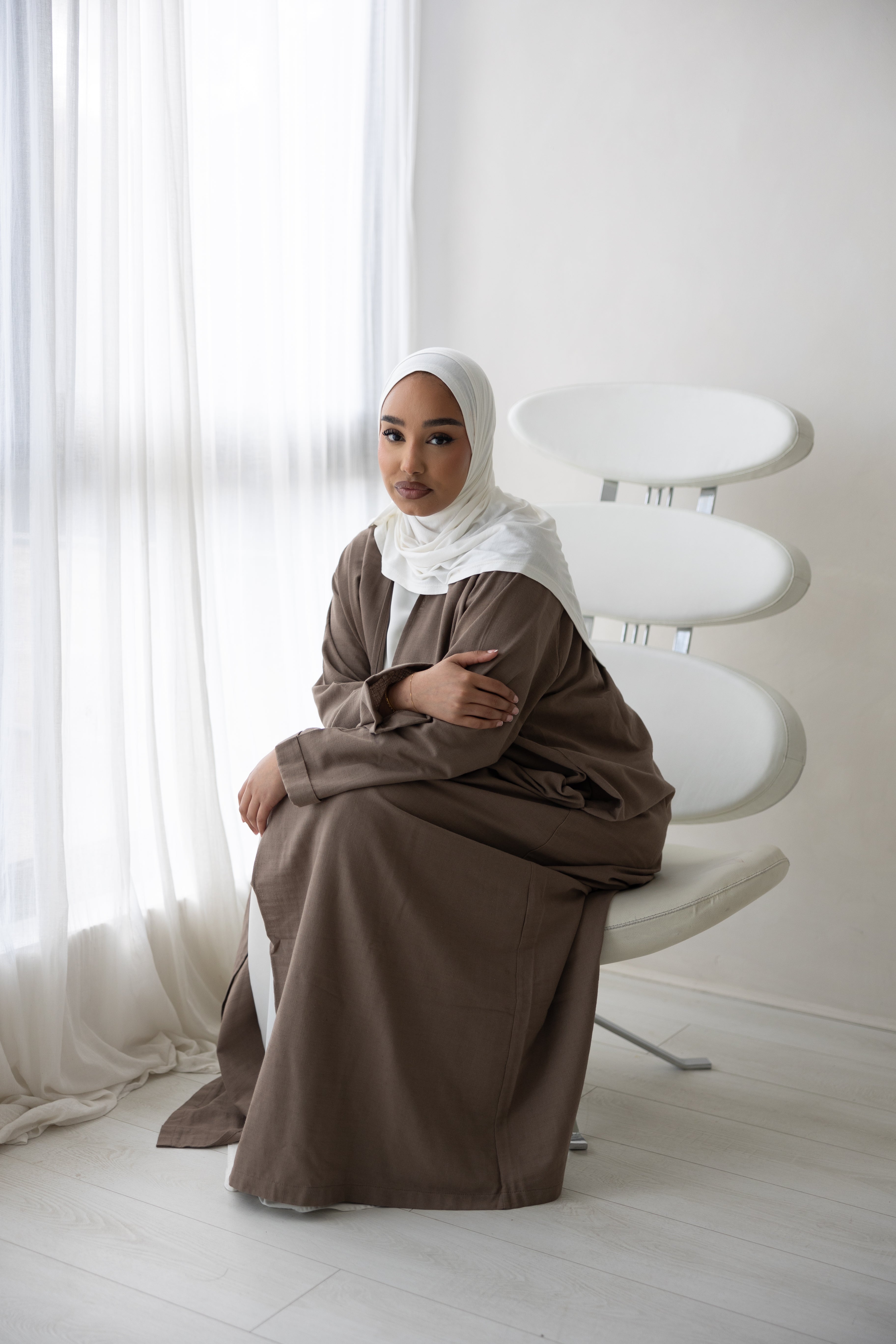 Lina Open Abaya