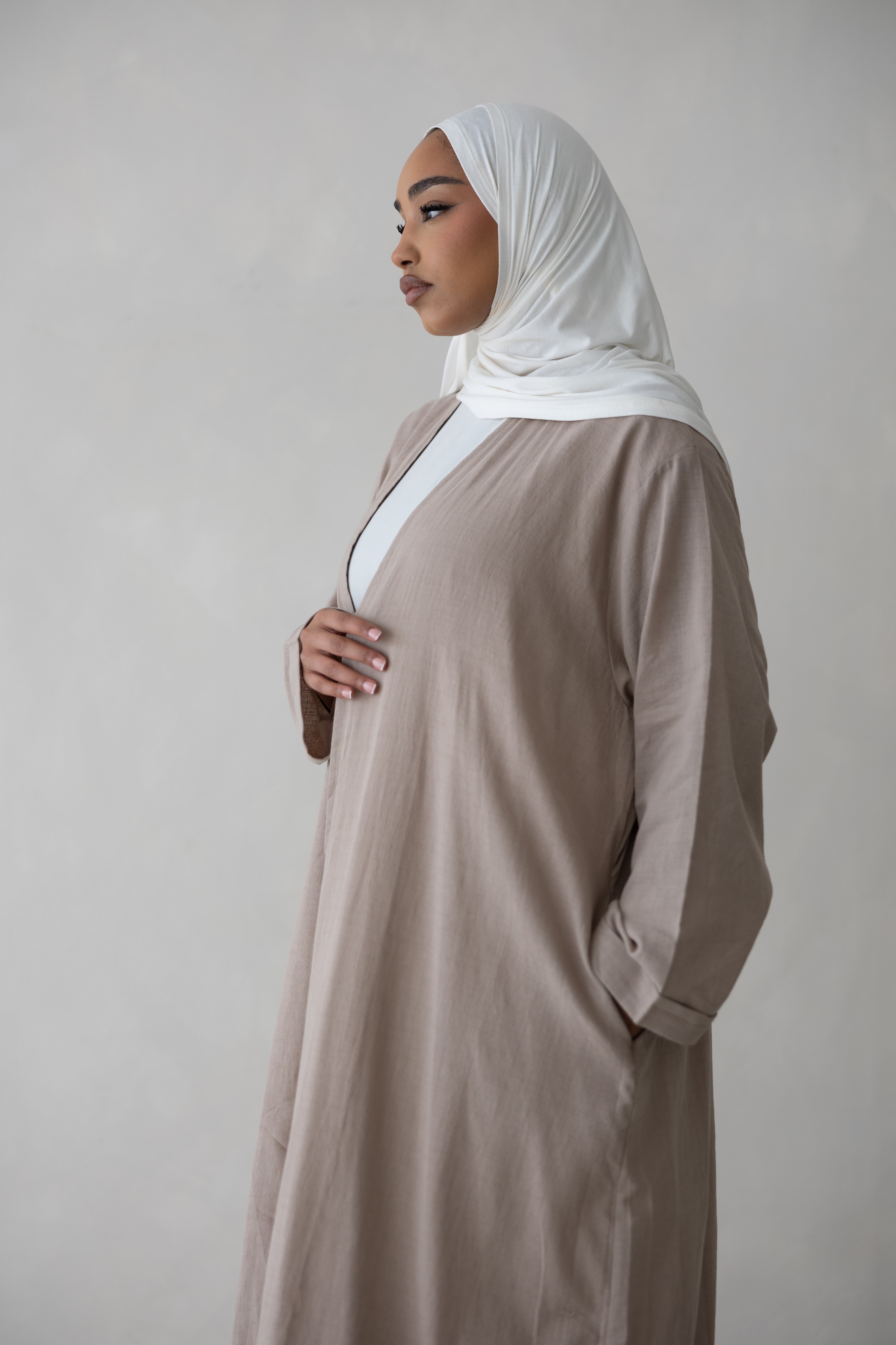 Lina Open Abaya