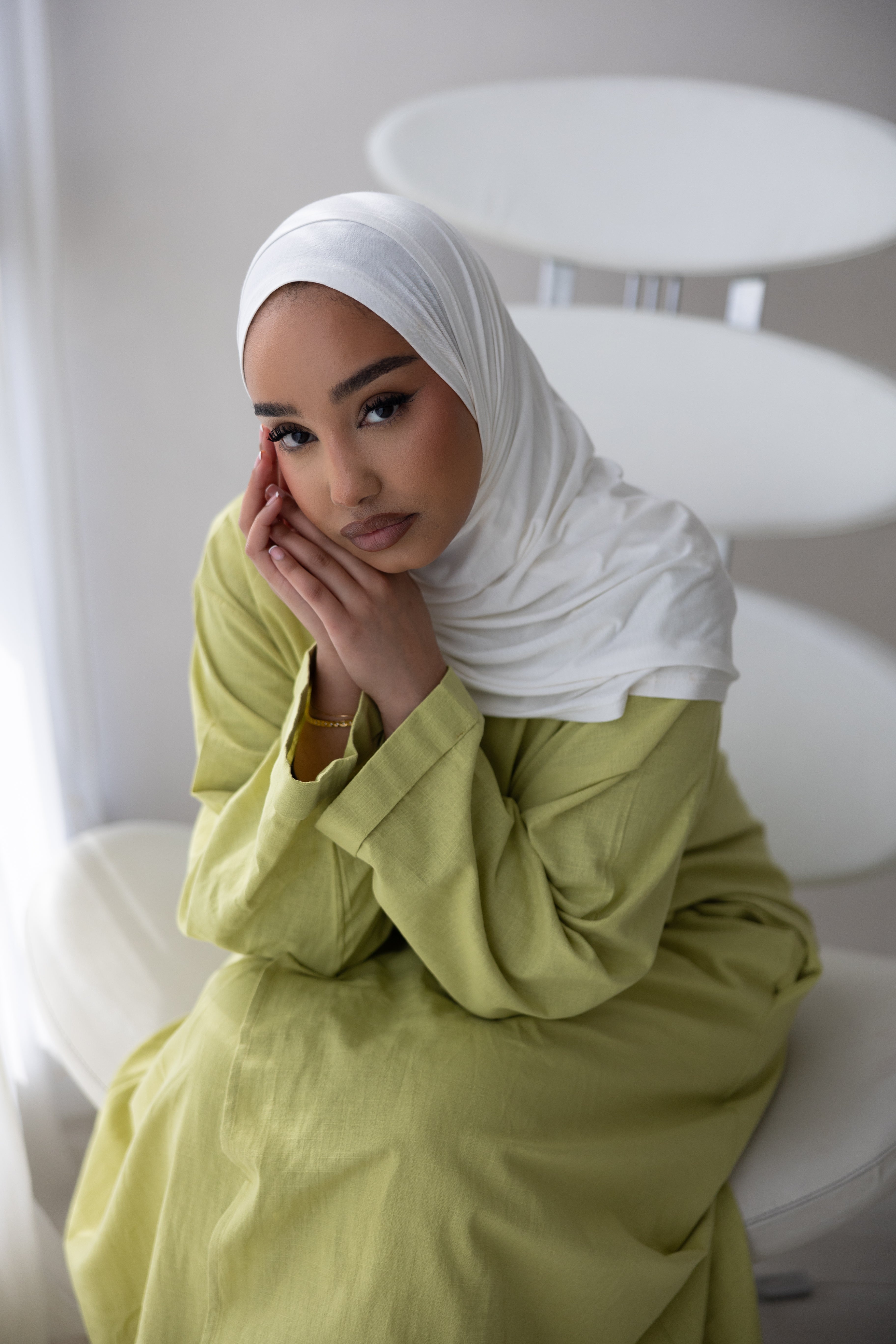 Lina Open Abaya