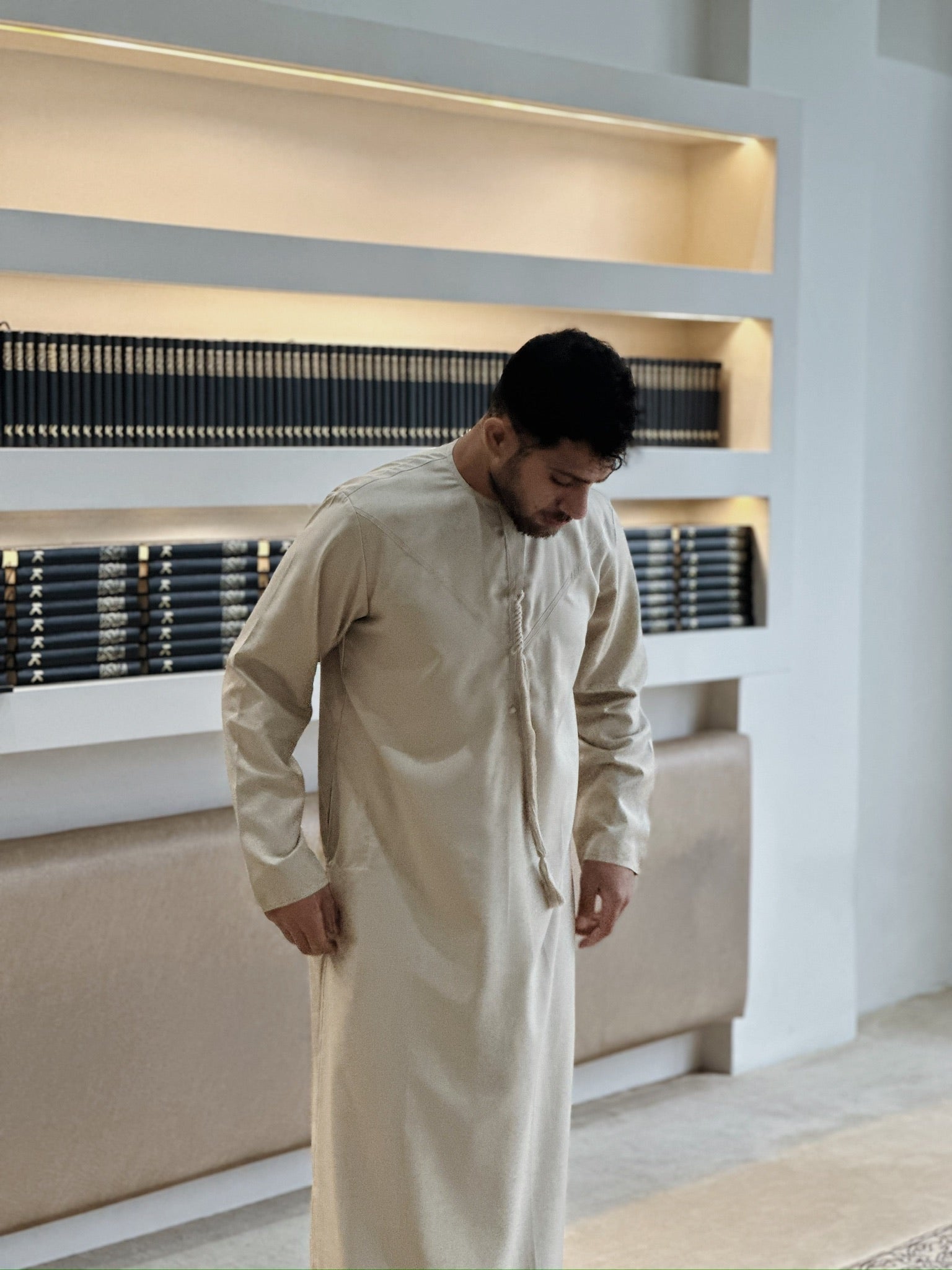 Premium Emirati Thobe - HAWAA Clothing