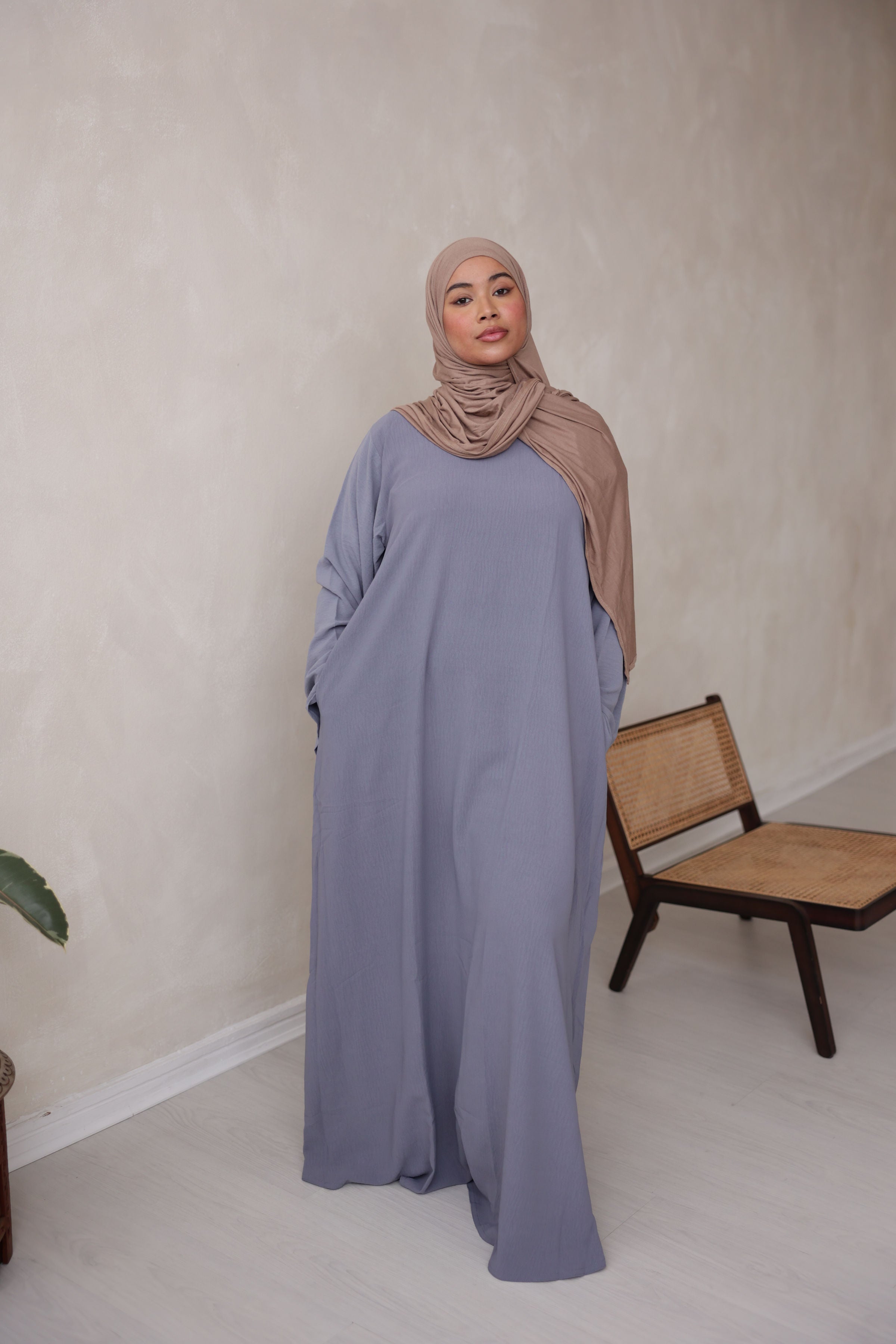 Crepe Wide Sleeve Abaya - HAWAA Clothing