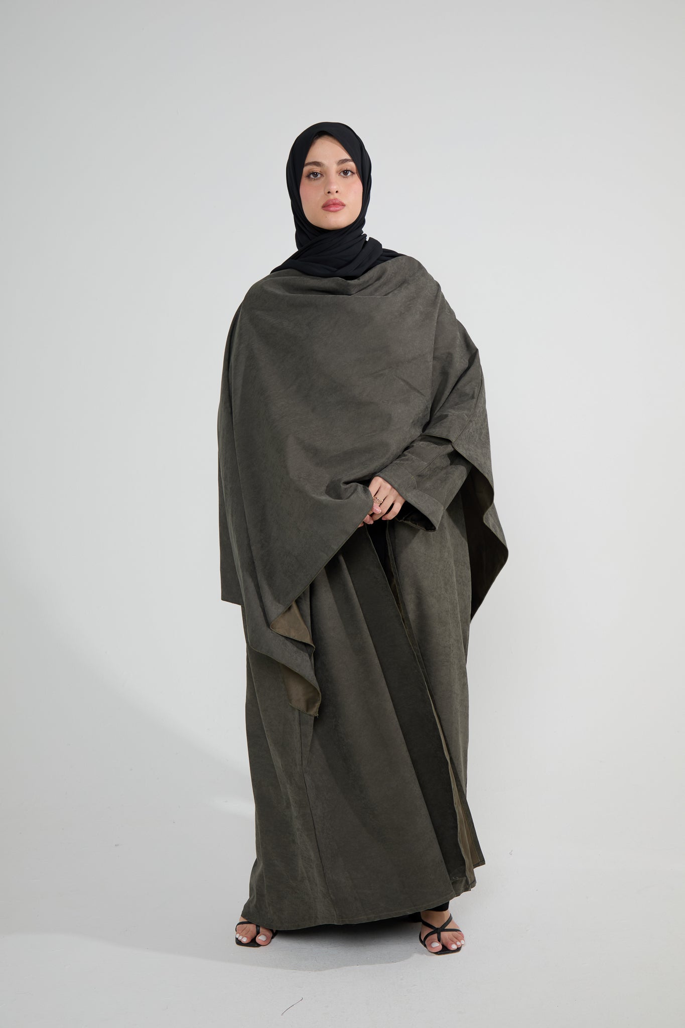 Dark Moss Scarf Open Abaya