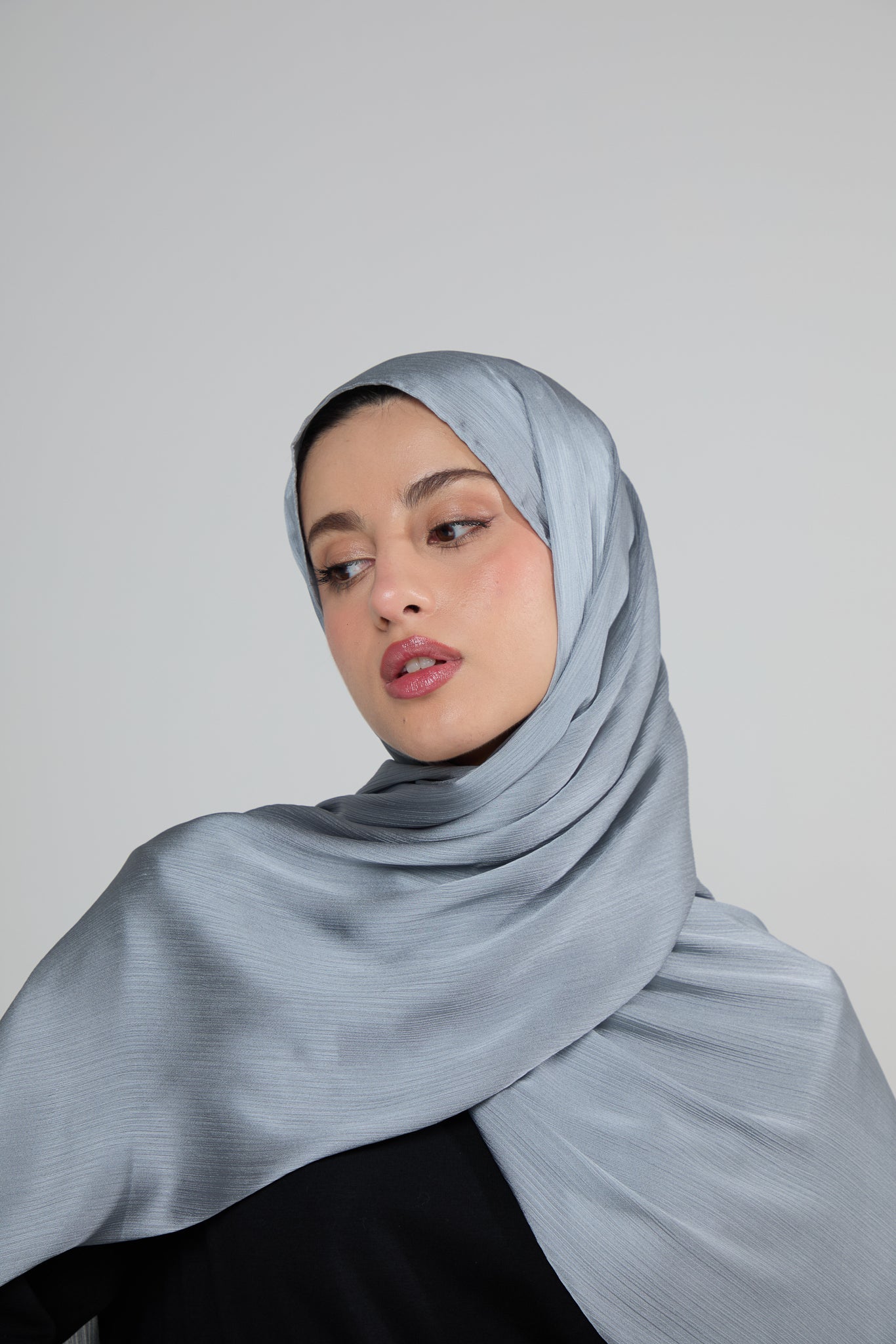 Grey Crinkle Hijab