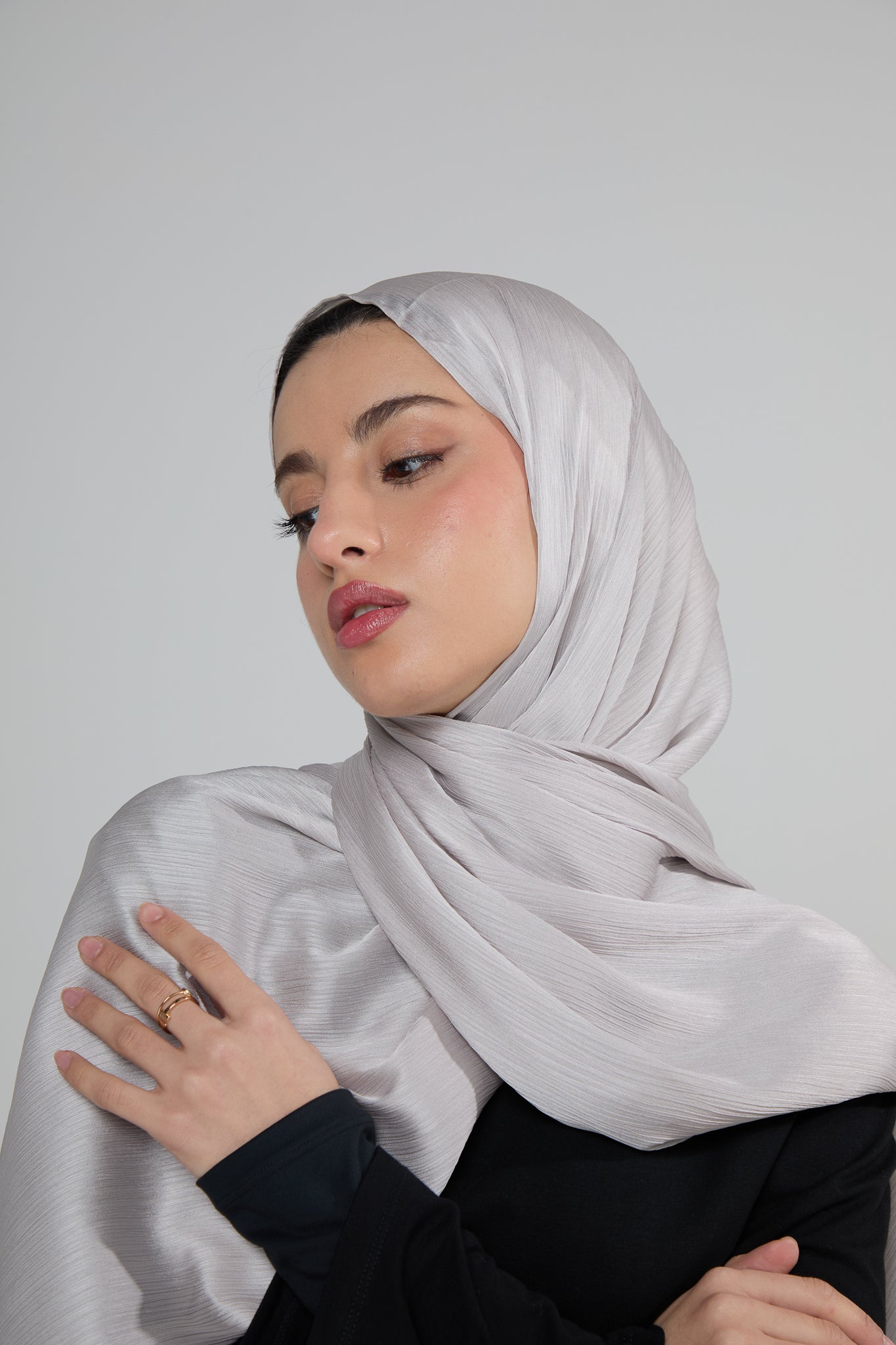 Silver Crinkle Hijab