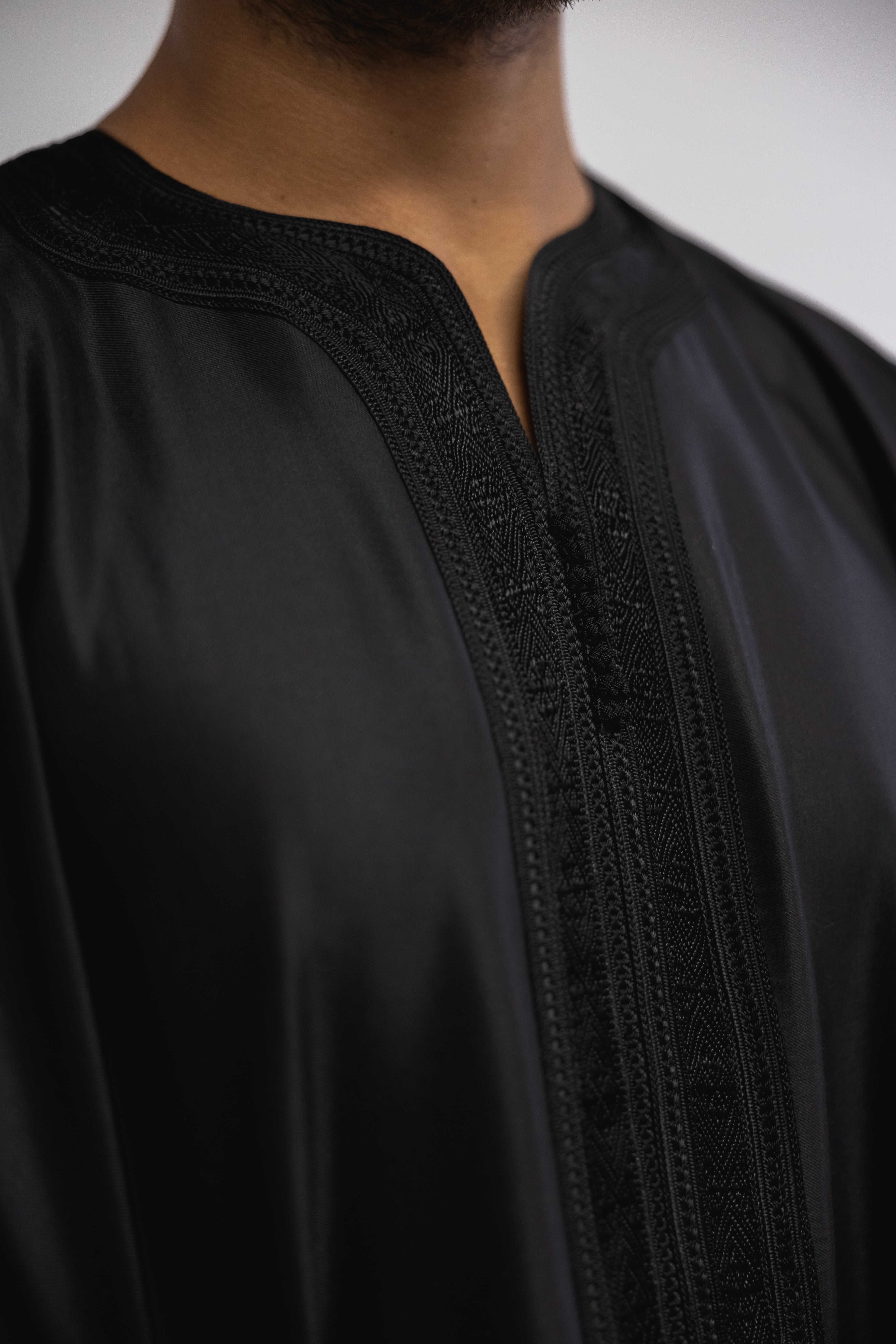 Black Moroccan Thobe - HAWAA Clothing UK